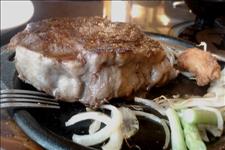 超厚又好吃的牛排館